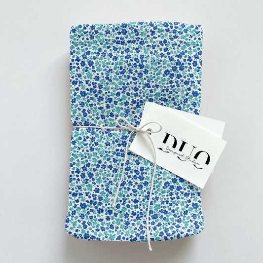 Aquamarine Ditsy Floral Digital Seamless Pattern