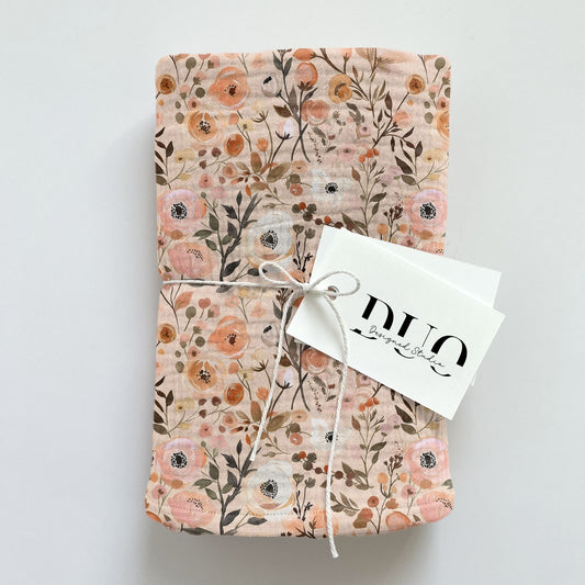 Autumn Peach Blooms Digital Seamless Pattern