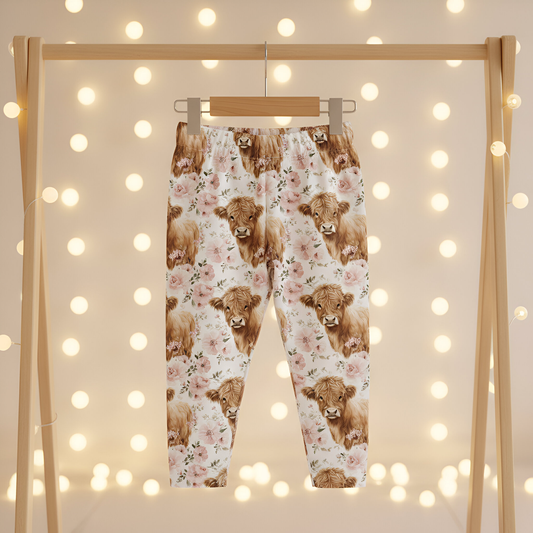 Floral Highland Cow Digital Seamless Pattern