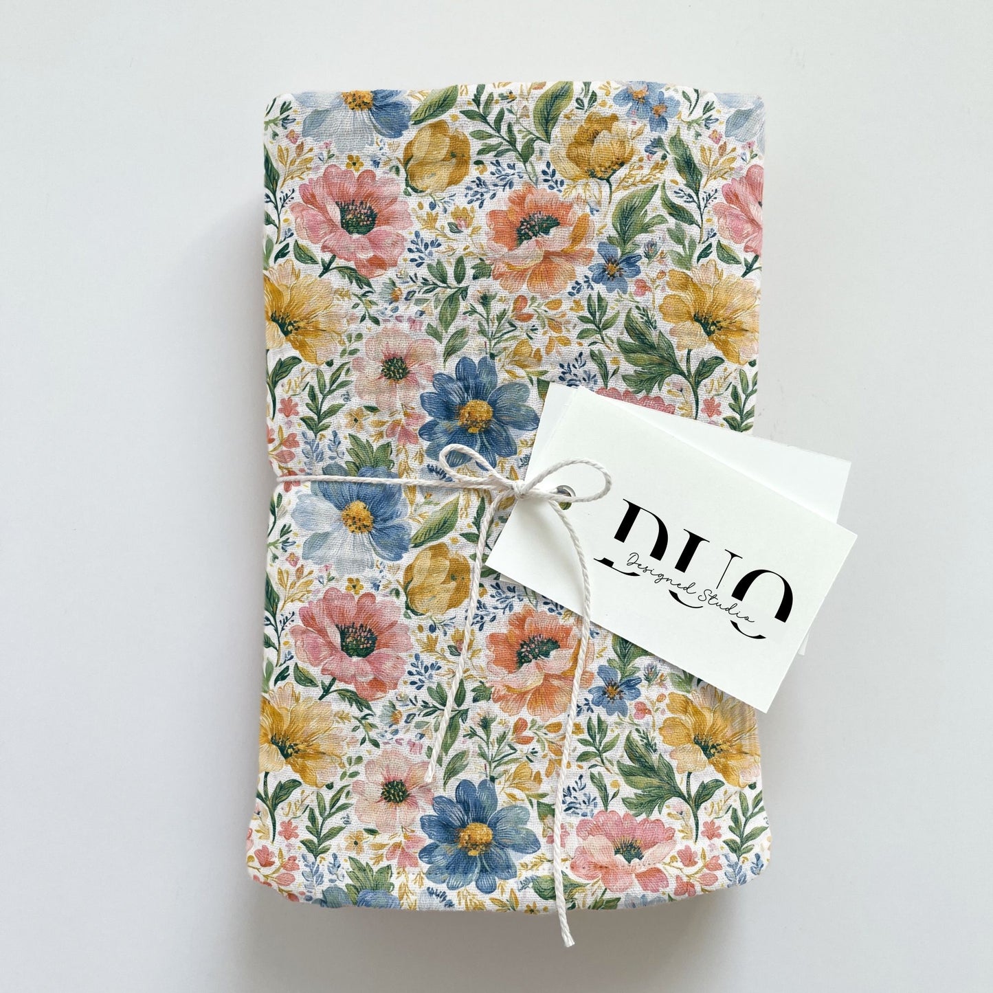 Beautiful Blooms Digital Seamless Pattern