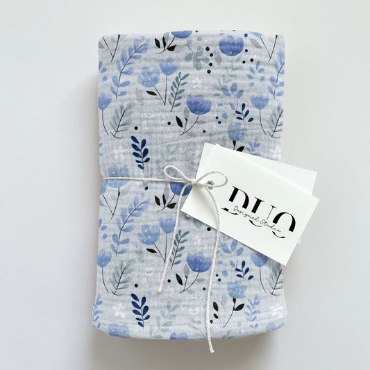 Berry Blue Blooms Digital Seamless Pattern