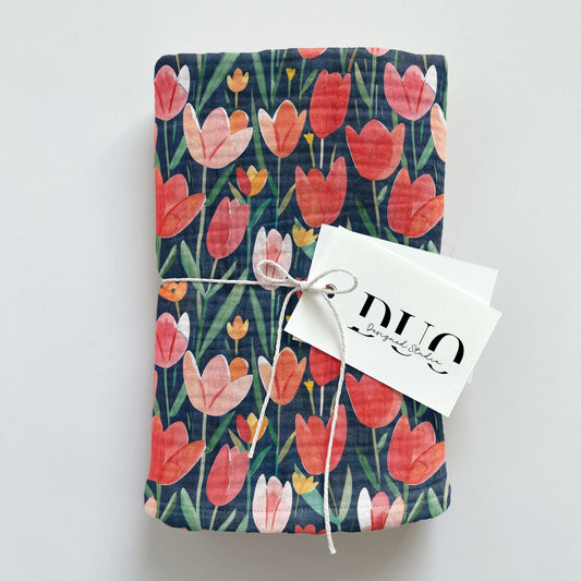 Bold Tulips Digital Seamless Pattern