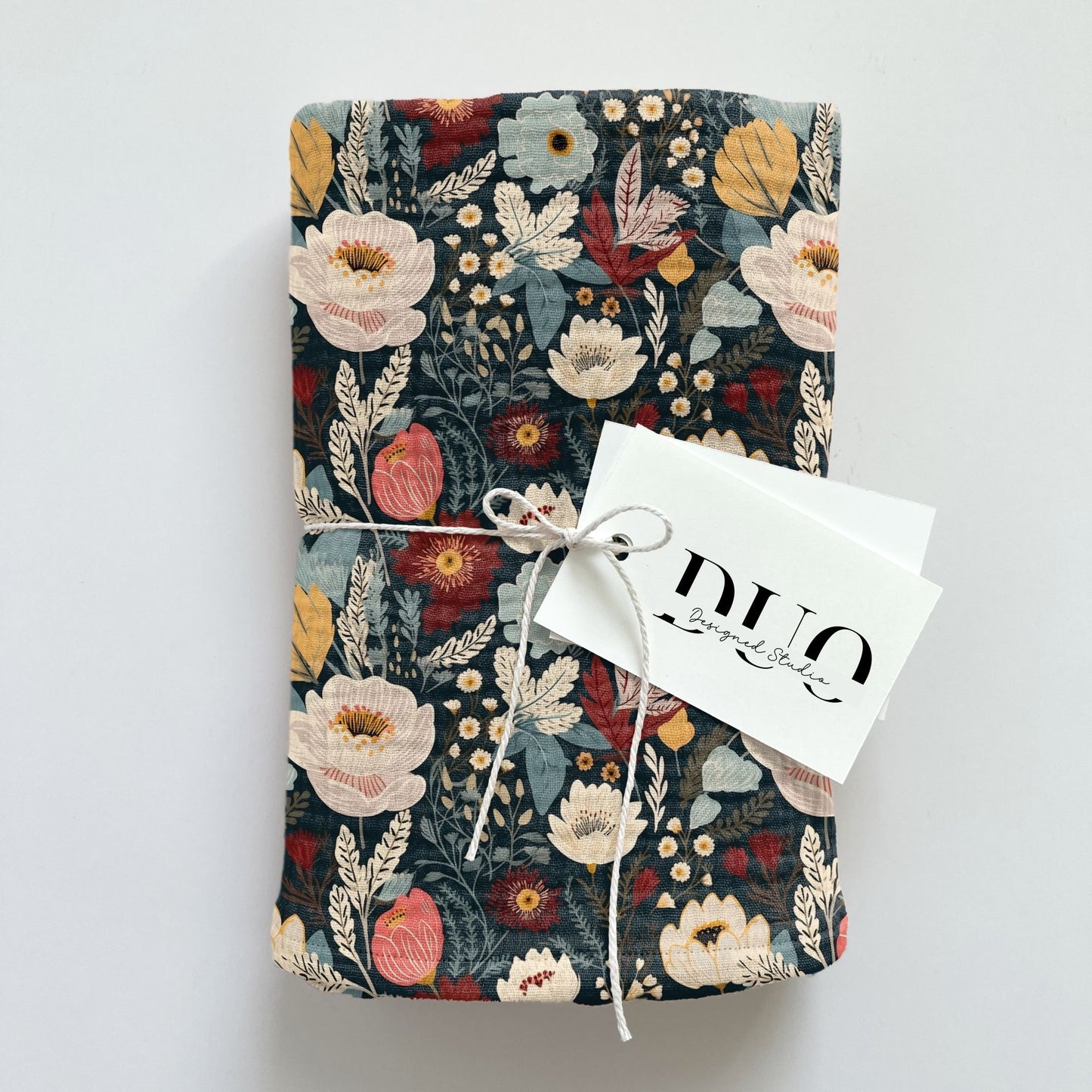 Botanical Blooms Digital Seamless Pattern