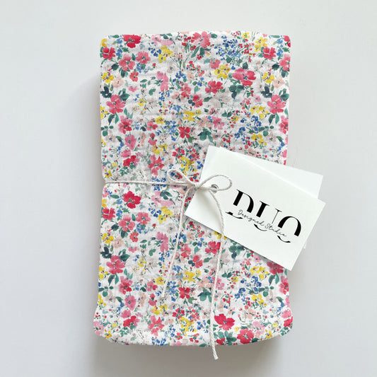 Bright Ditsy Floral Digital Seamless Pattern