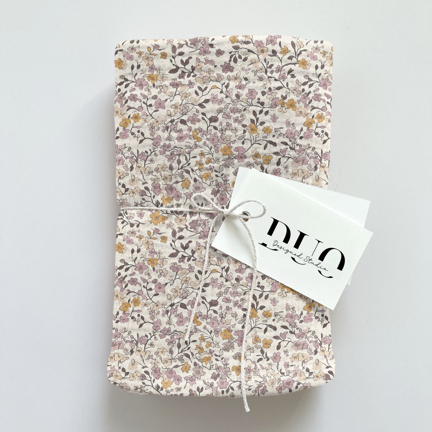 Caramel Lilac Ditsy Floral Digital Seamless Pattern