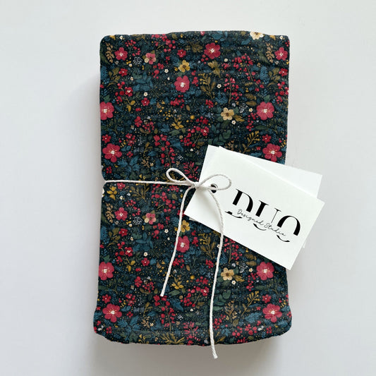 Christmas Ditsy Floral Digital Seamless Pattern