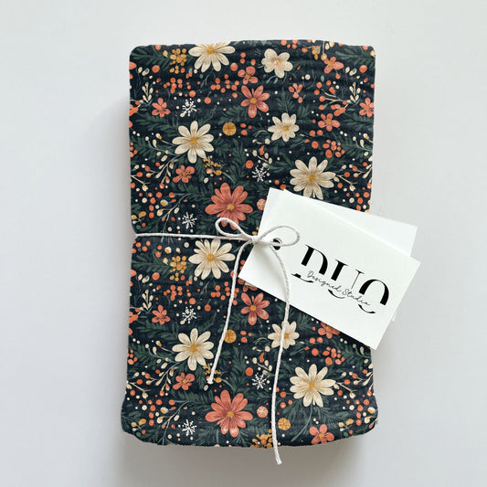 Christmas Ditsy Floral Digital Seamless Pattern