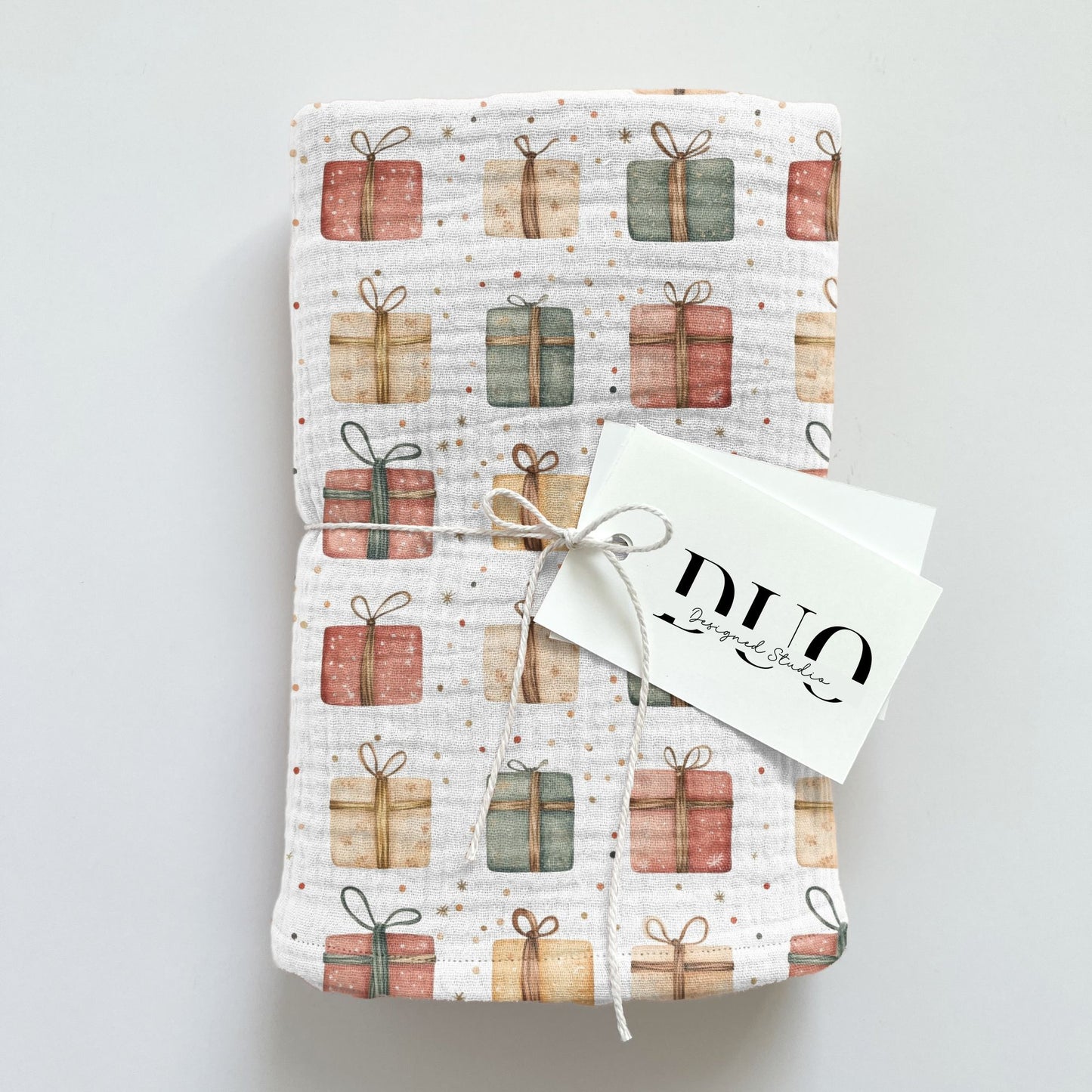 Christmas Gifts & Presents Digital Seamless Pattern