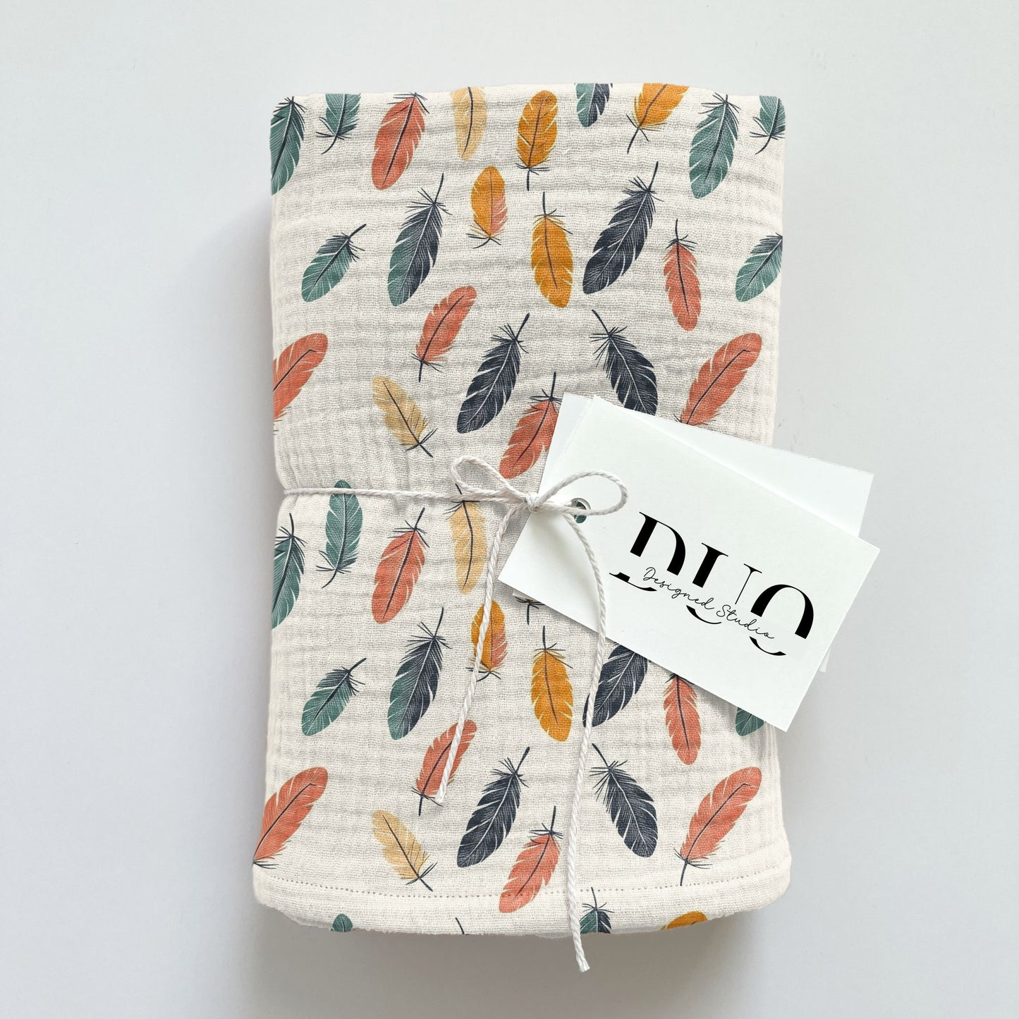 Coloured Feathers Boho Digital Seamless Pattern