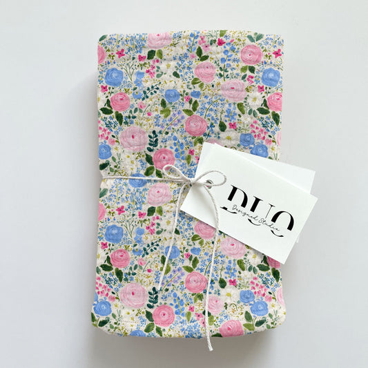 Cream Floral Garden Digital Seamless Pattern
