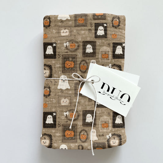 Cute Ghost Frames Digital Seamless Pattern