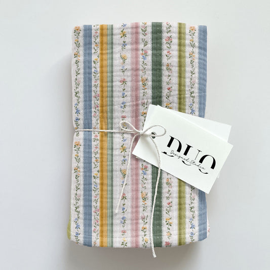 Dainty Floral Stripes Digital Seamless Pattern