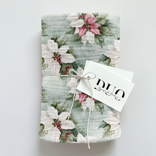 Delicate Christmas Floral Digital Seamless Pattern