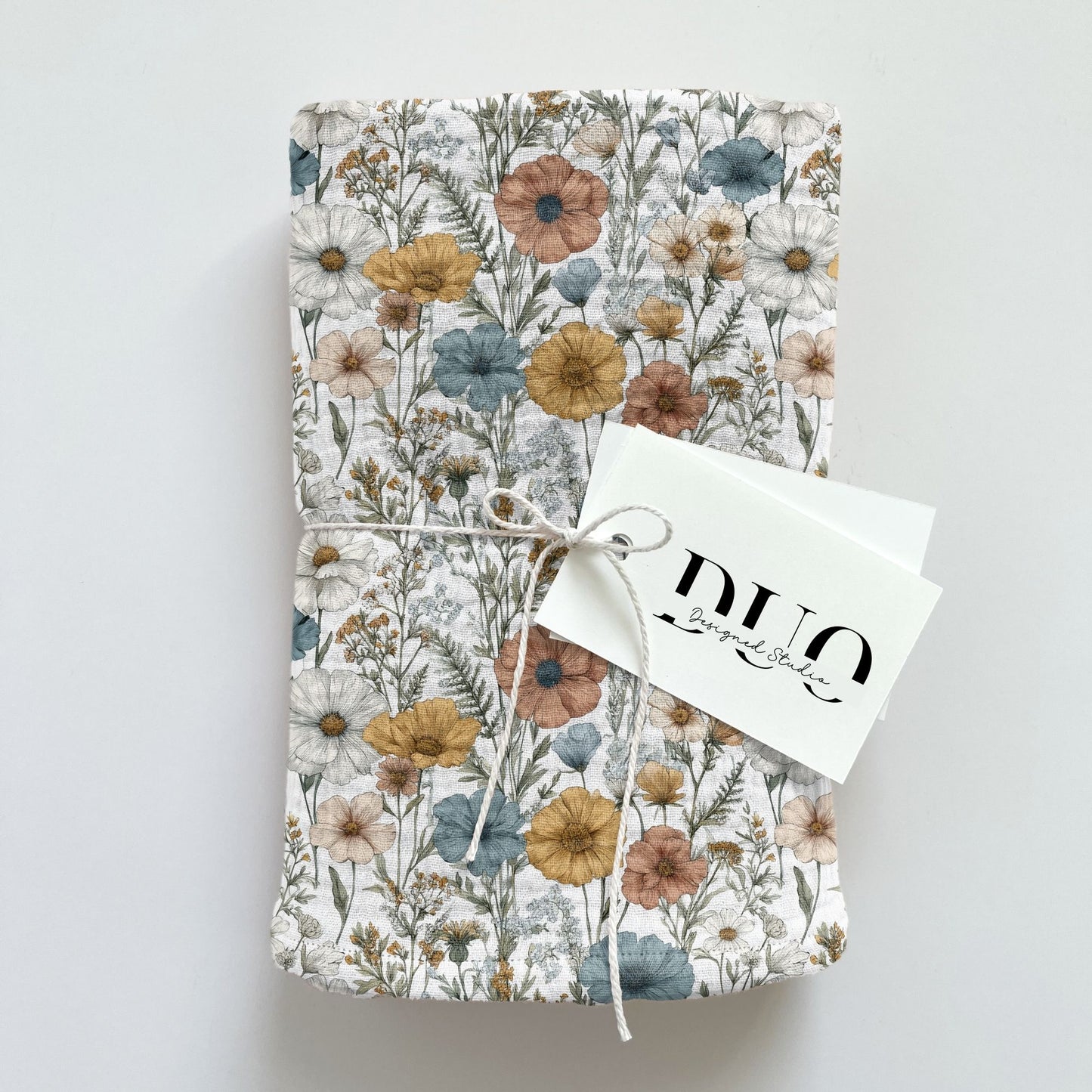 Deliliah Floral Digital Seamless Pattern