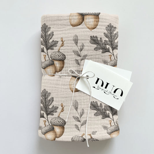 Fall Acorns & Oak Leaves Digital Seamless Pattern