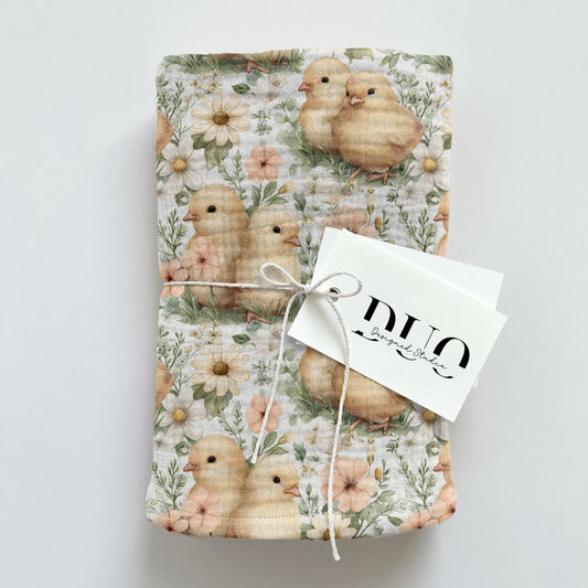 Floral Baby Chicks Digital Seamless Pattern