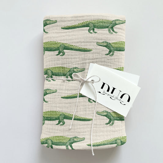Green Crocodiles Digital Seamless Pattern