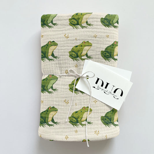 Green Frogs Digital Seamless Pattern