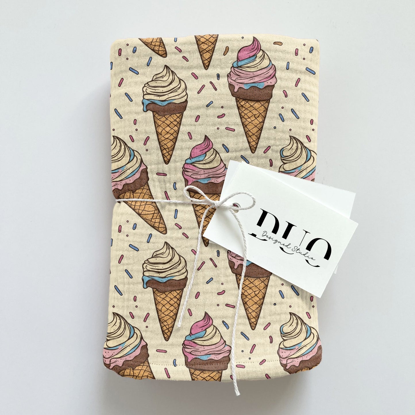 Ice Cream & Sprinkles Digital Seamless Pattern - Cream