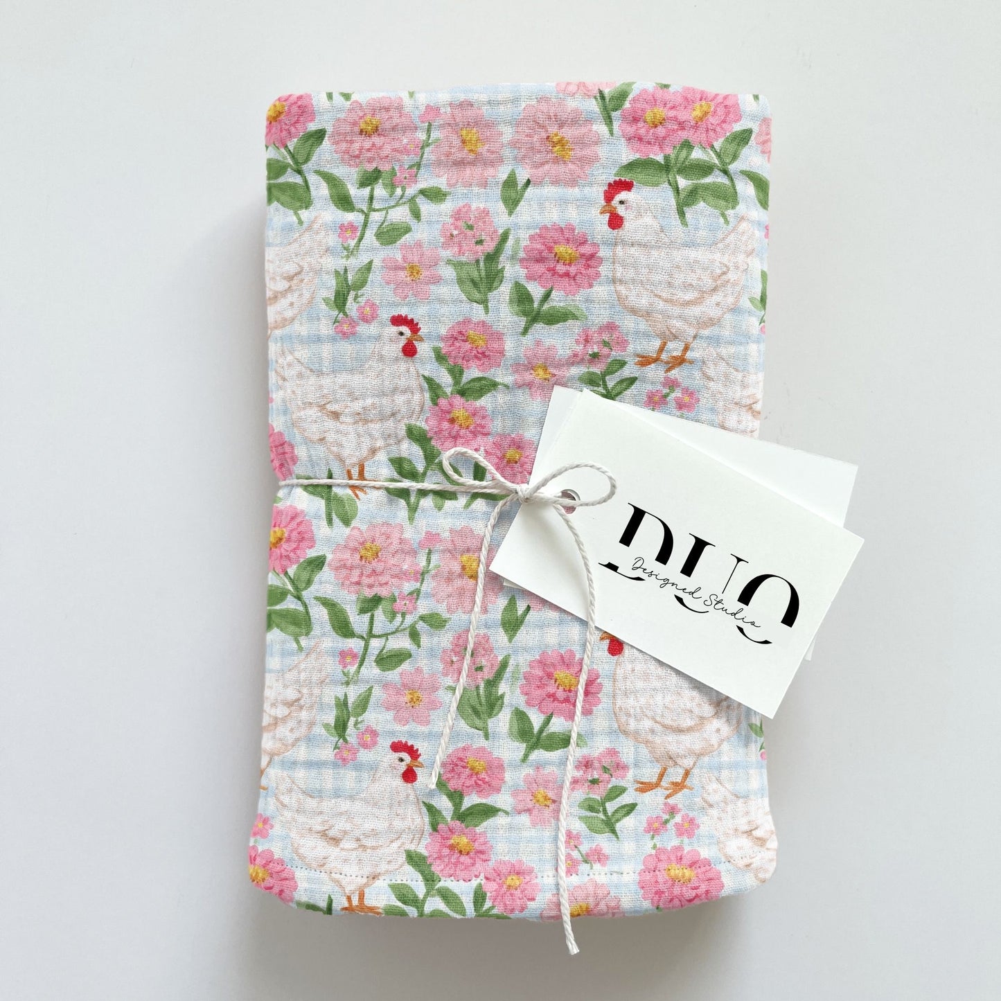 Pink Floral Hens Digital Seamless Pattern