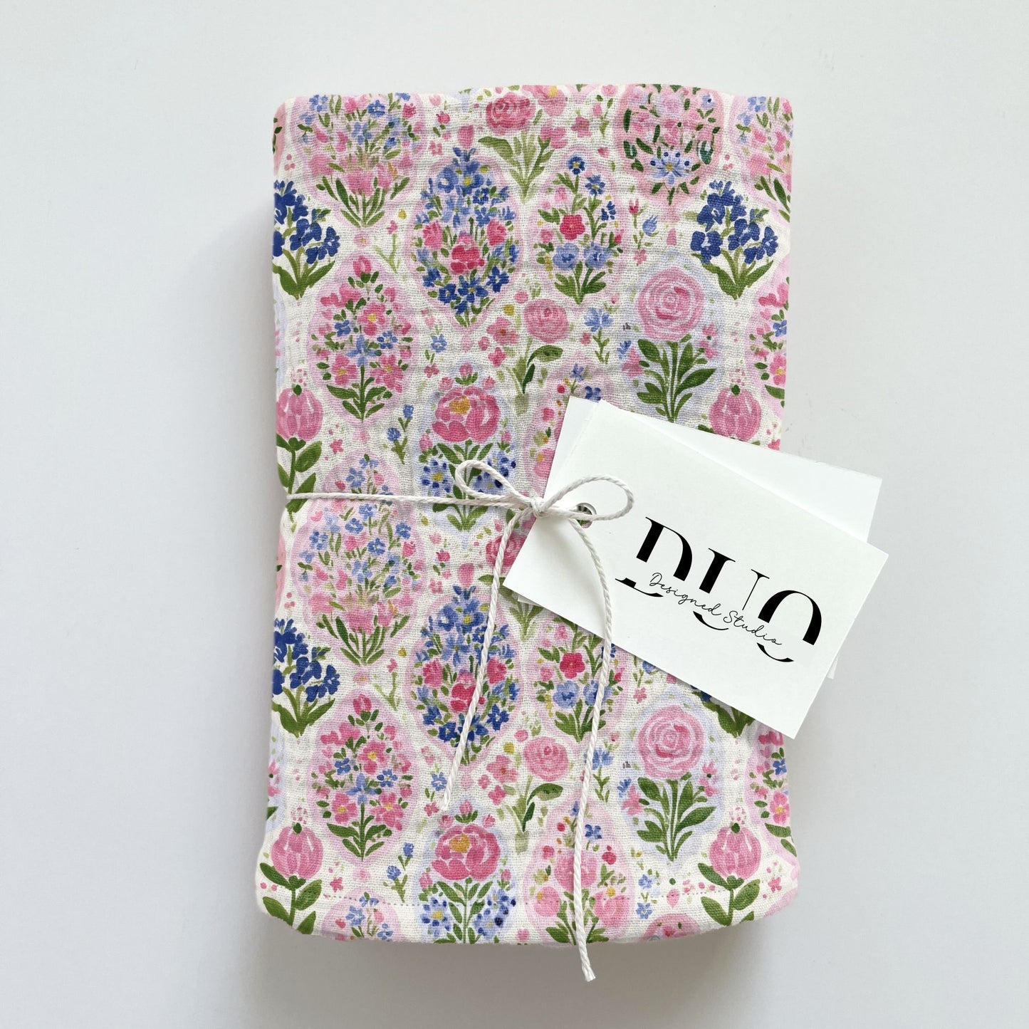 Pink Floral Patchwork Digital Seamless Pattern