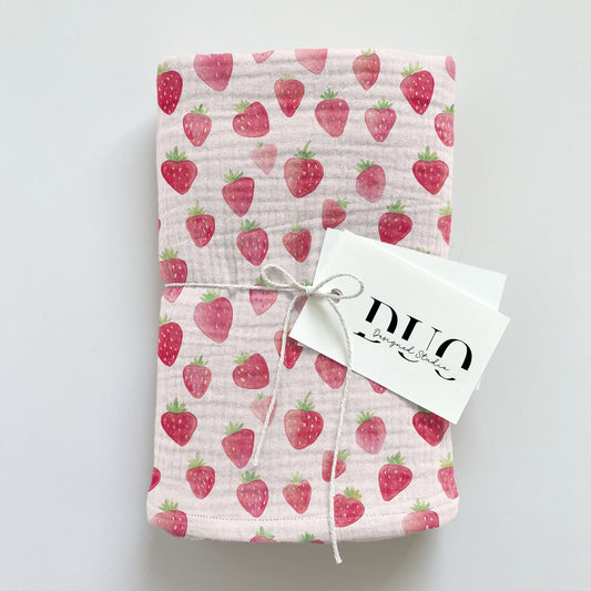 Pink Strawberries Digital Seamless Pattern