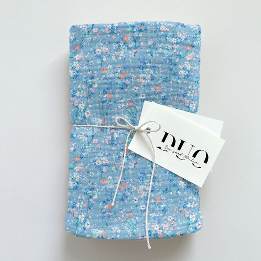 Preppy Blue Mini Floral Digital Seamless Pattern