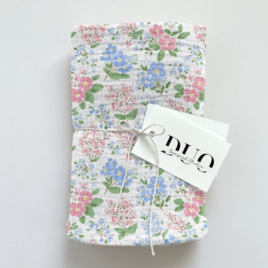 Primrose Blossoms Digital Seamless Pattern