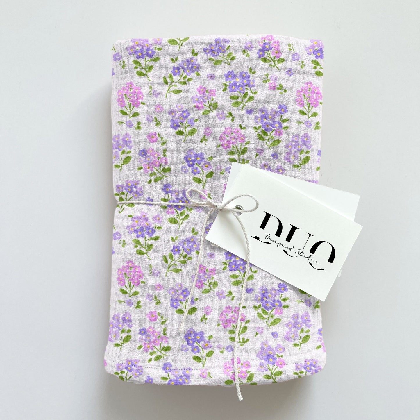 Purple Floral Clusters Digital Seamless Pattern