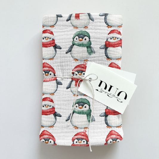 Red & Green Penguins Digital Seamless Pattern