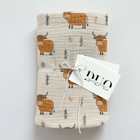 Simple Highland Cows Digital Seamless Pattern