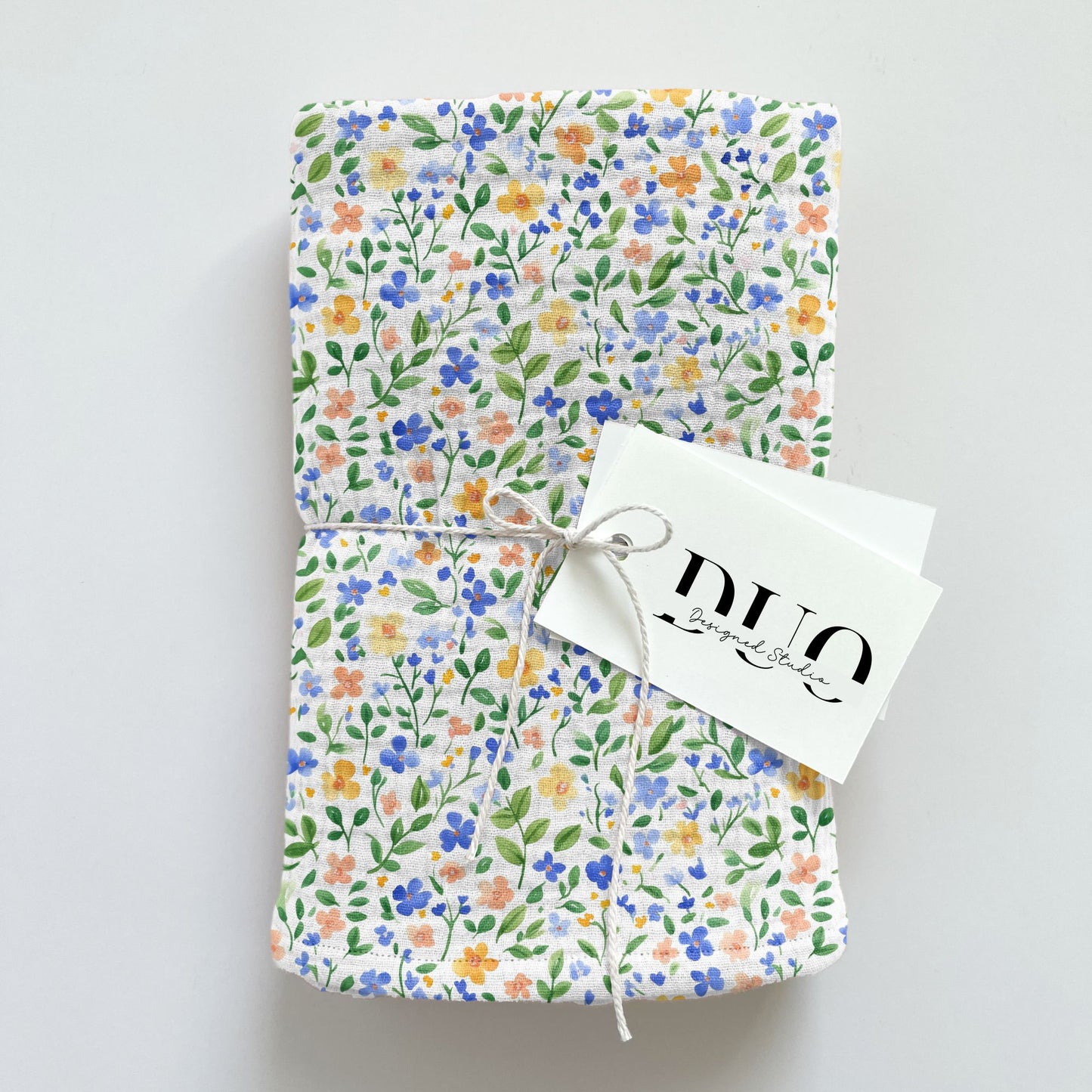 Tiny Spring Ditsy Floral Digital Seamless Pattern