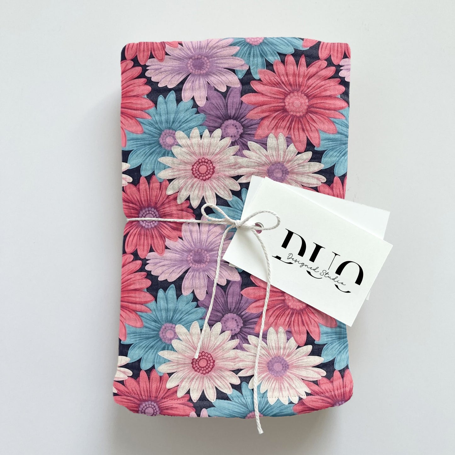 Vibrant Flowers Digital Seamless Pattern