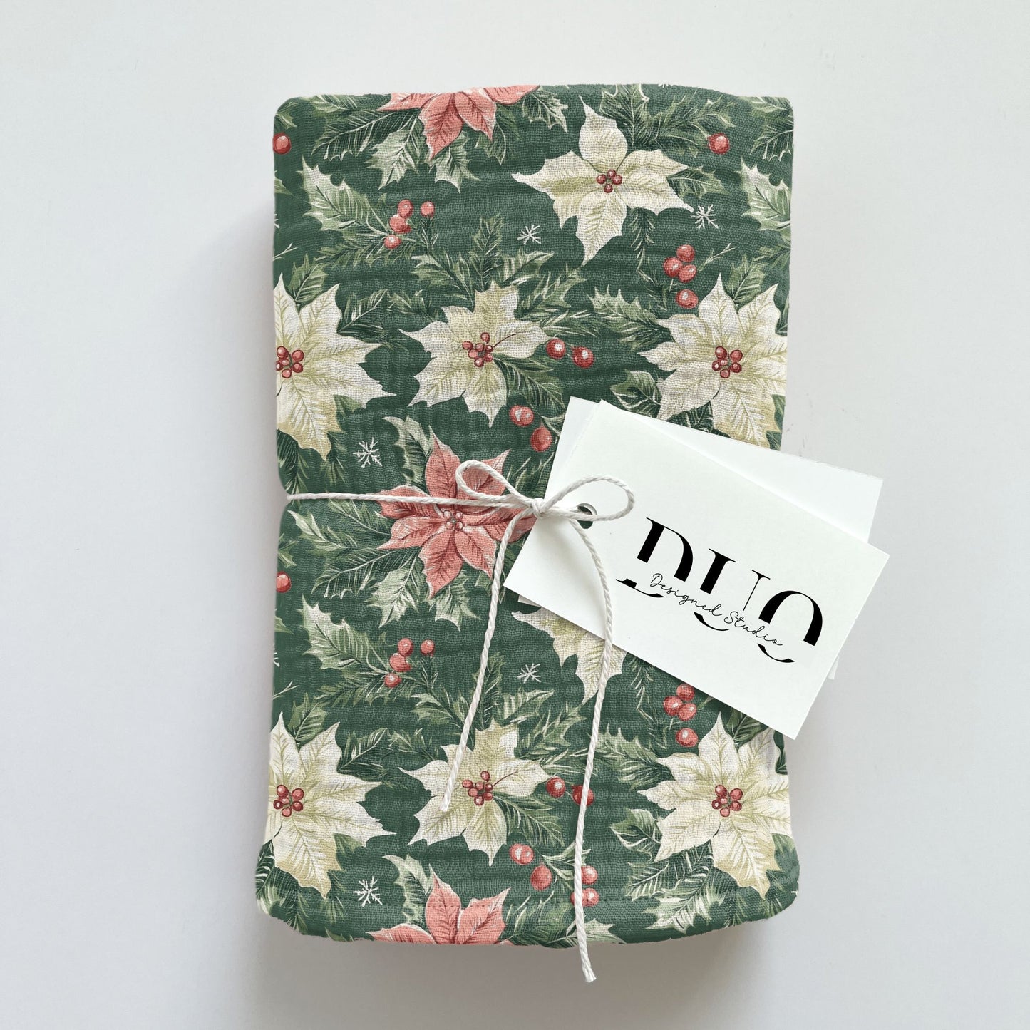 Vintage Christmas Floral Digital Seamless Pattern