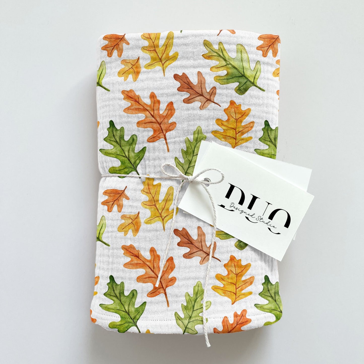 Watercolour Oak Leaves Digital Seamless Pattern