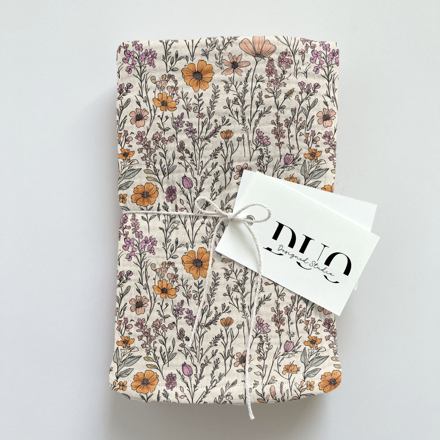Wildflowers Digital Seamless Pattern