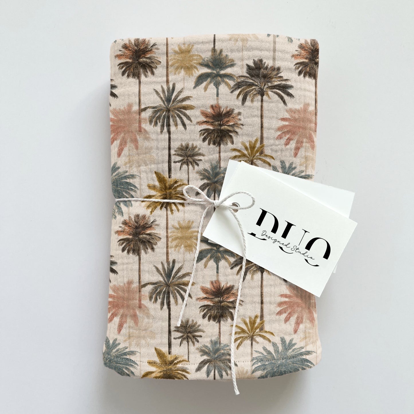 Neutral Palms Digital Seamless Pattern