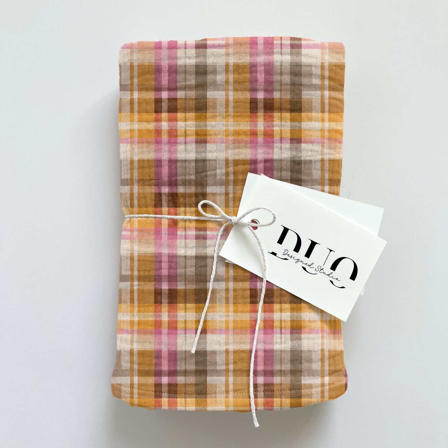 Autumn Pink Plaid Digital Seamless Pattern