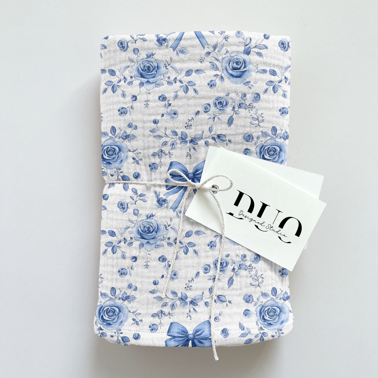 Blue Bow Roses Digital Seamless Pattern