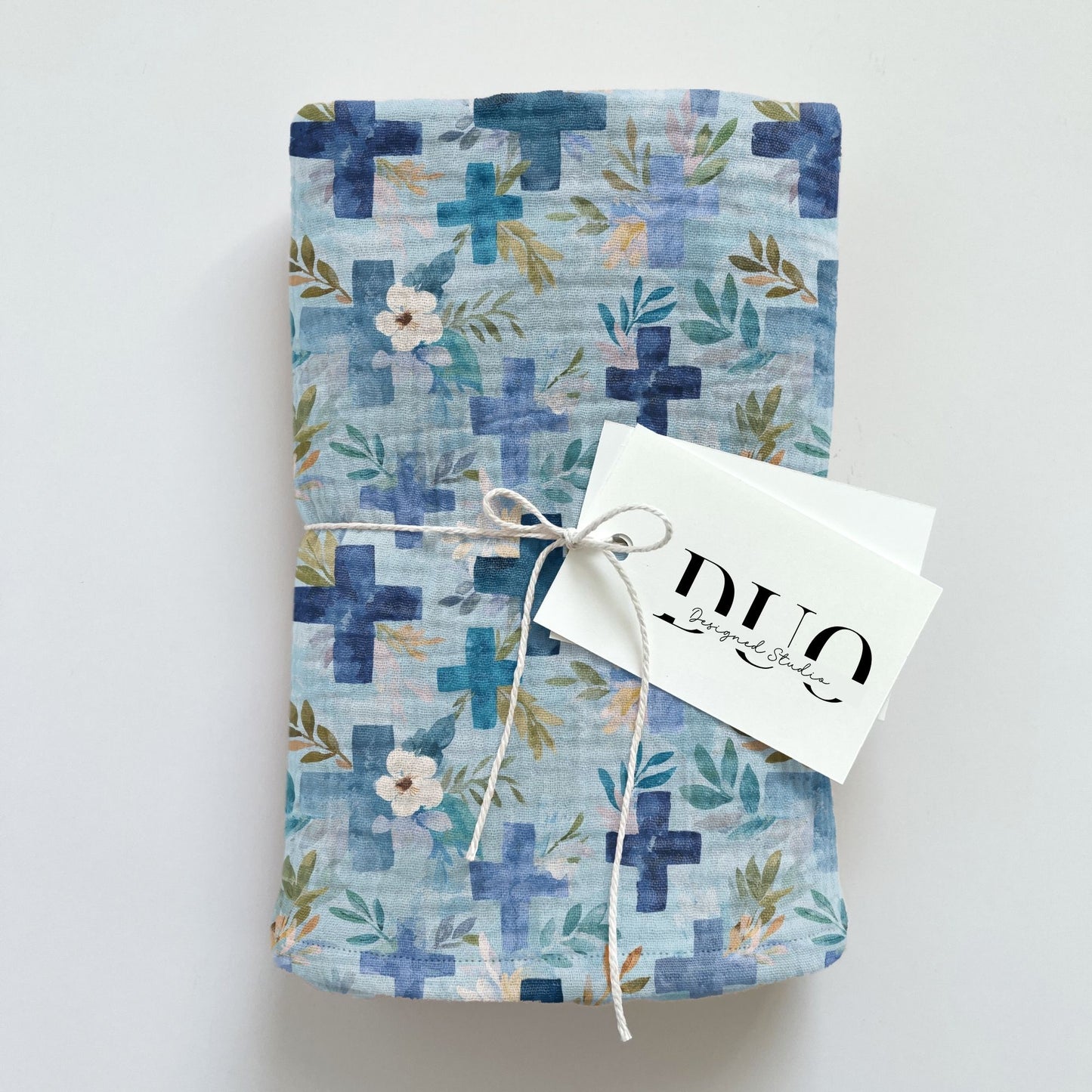 Blue Floral Crosses Digital Seamless Pattern
