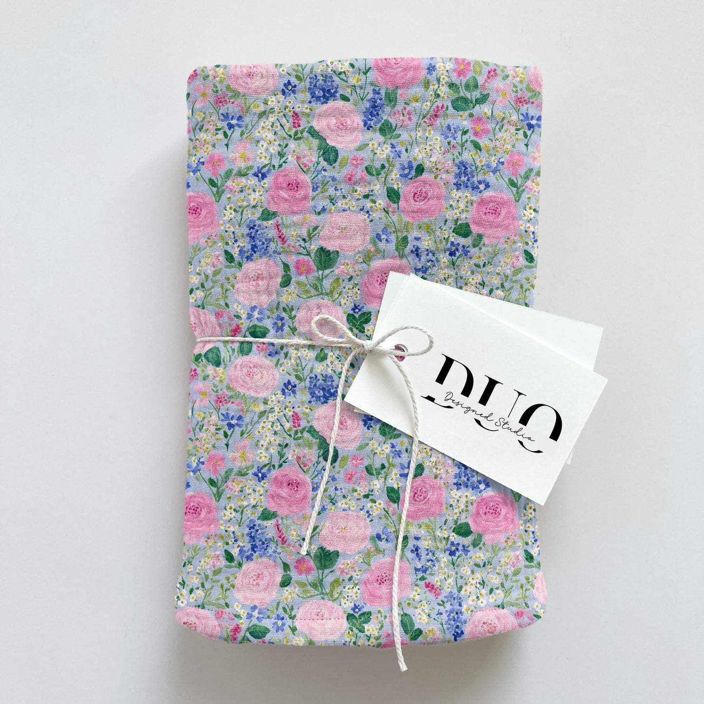 Blue Spring Garden Digital Seamless Pattern