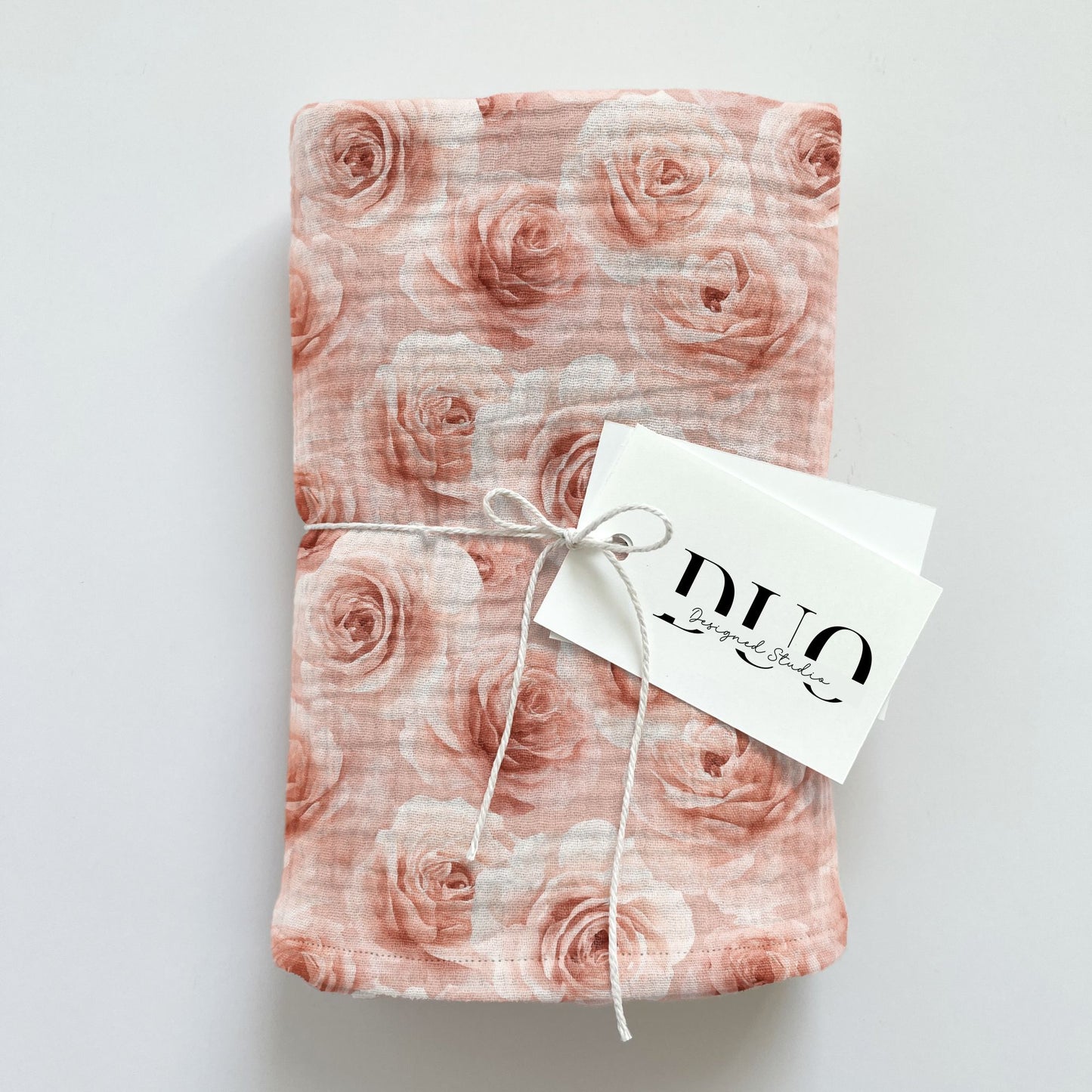 Blush Pink Roses Digital Seamless Pattern