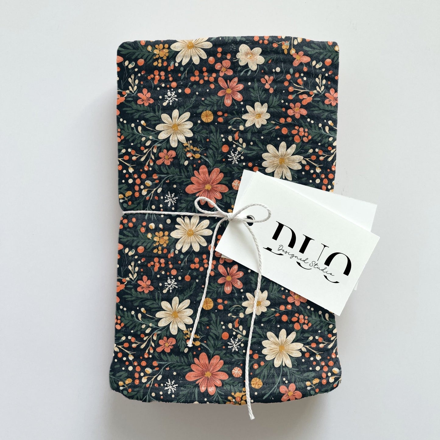 Christmas Ditsy Floral Digital Seamless Pattern