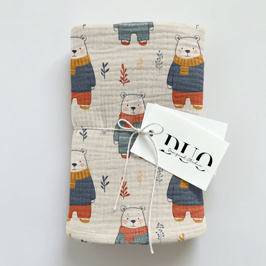 Cosy Polar Bears Digital Seamless Pattern