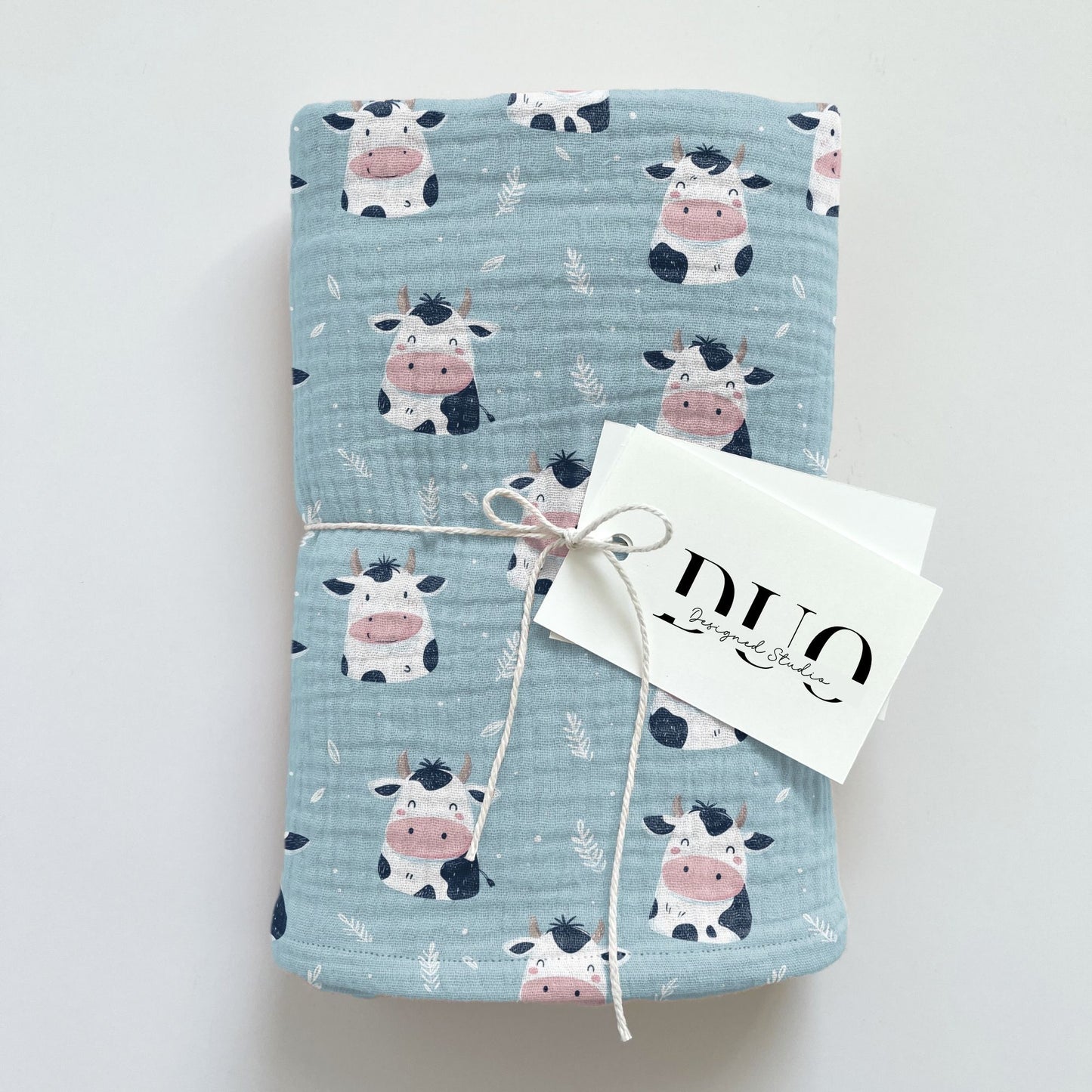 Cute Floral Cows Digital Seamless Pattern