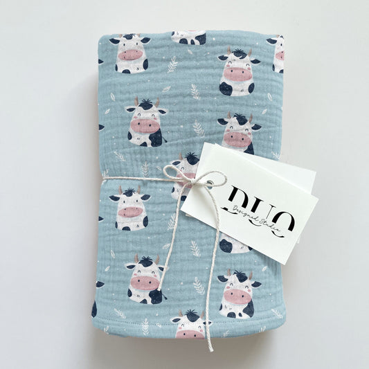 Cute Floral Cows Digital Seamless Pattern