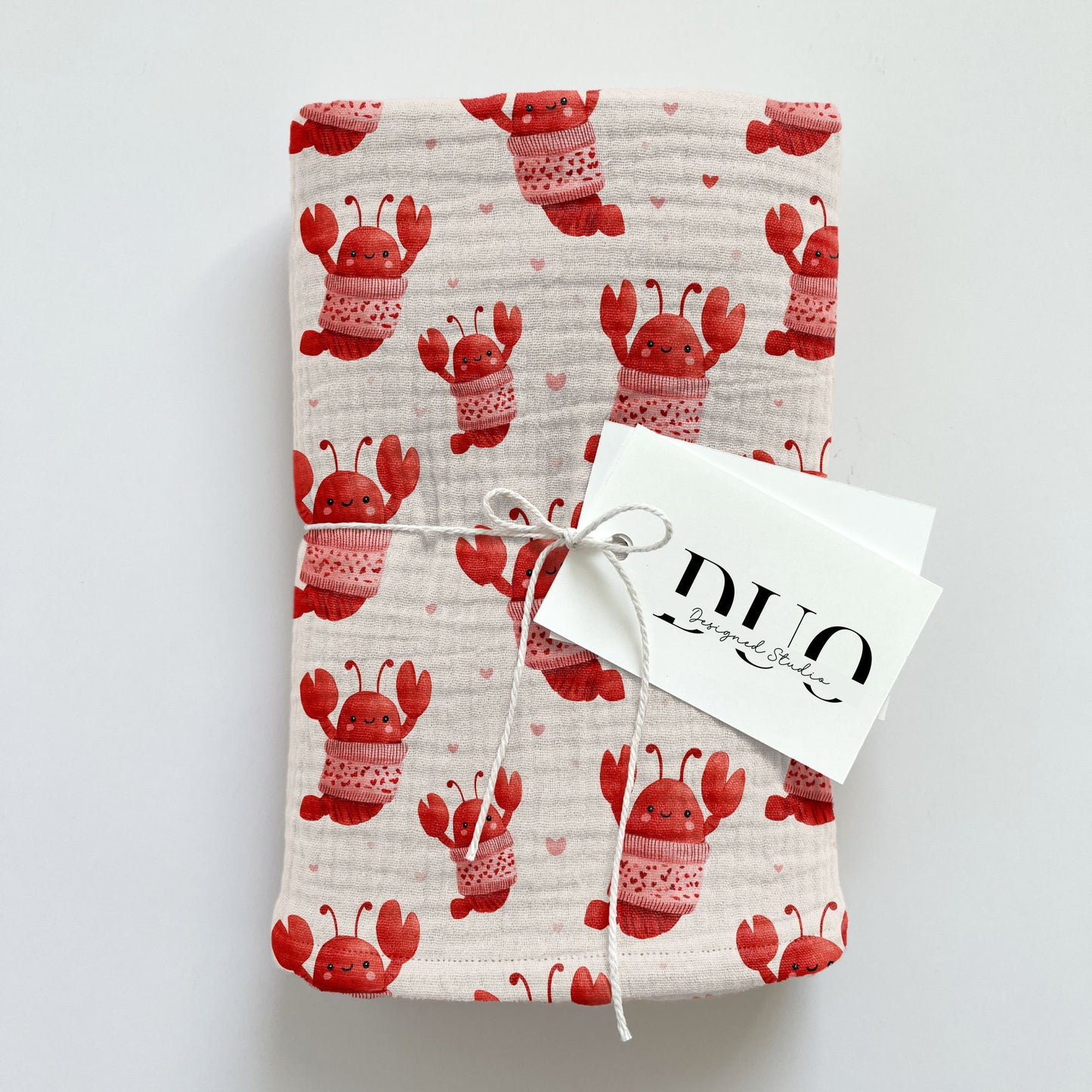 Cute Love Lobsters Digital Seamless Pattern