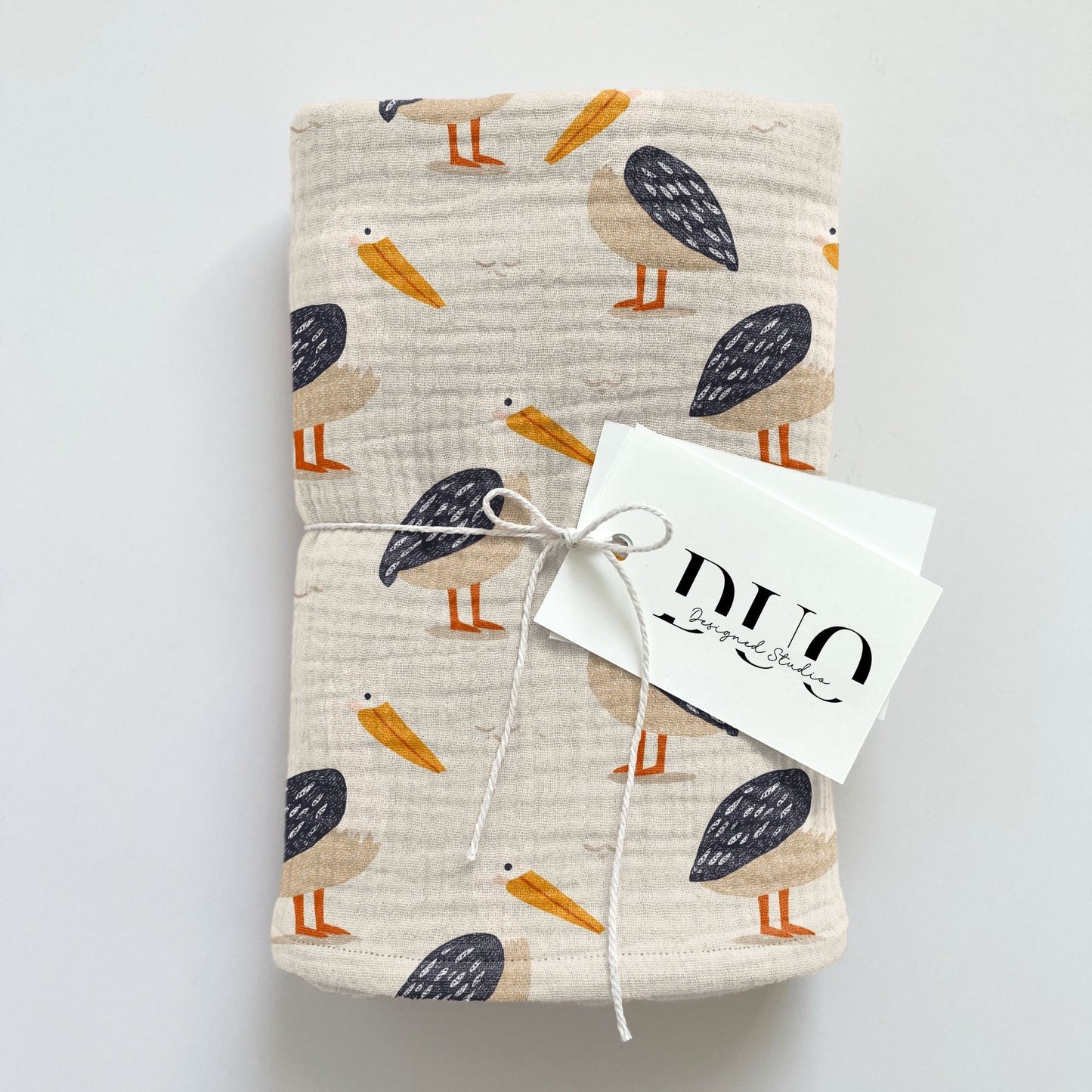 Cute Pelicans Digital Seamless Pattern