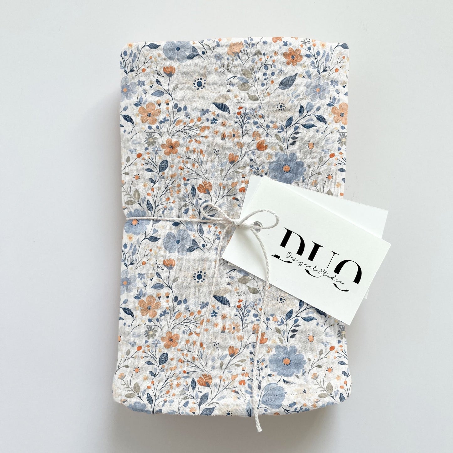 Dainty Blue Ditsy Floral Digital Seamless Pattern