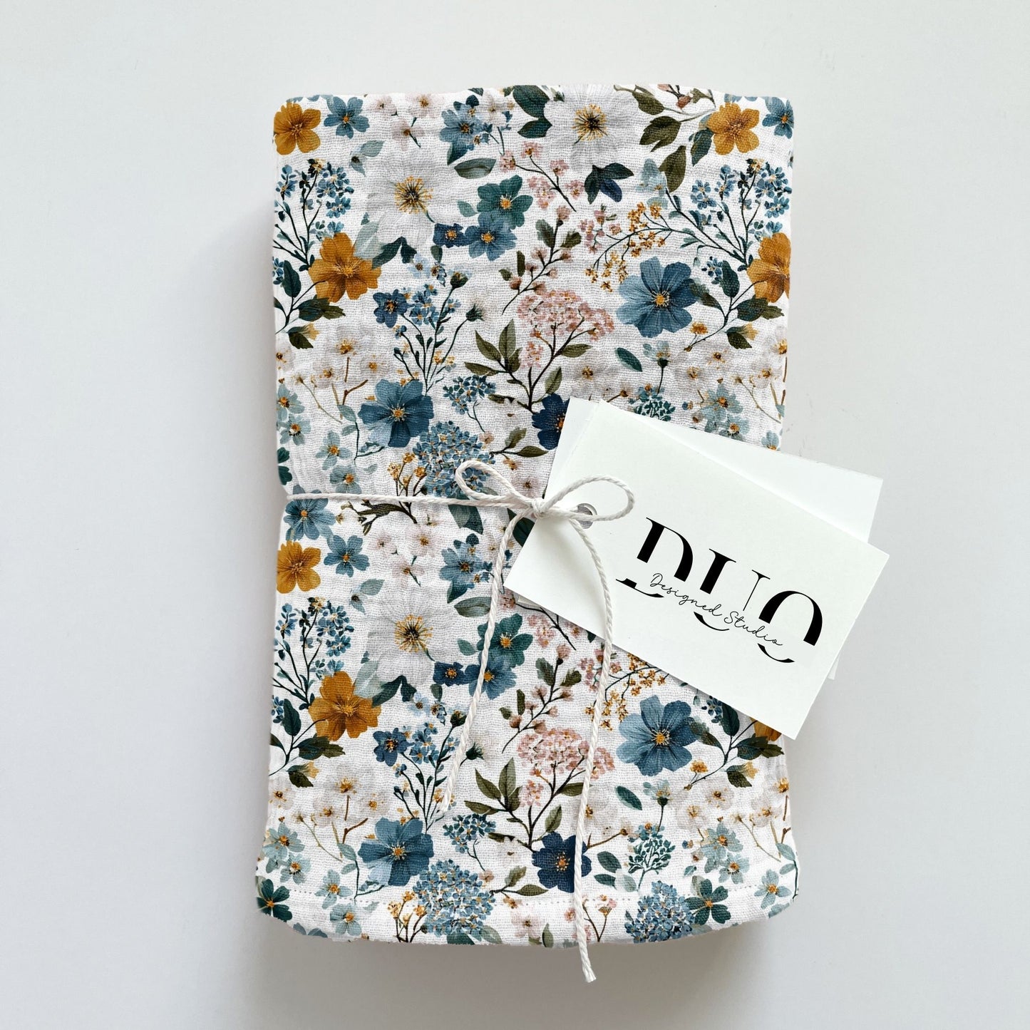 Delicate Blue Beige Floral Digital Seamless Pattern
